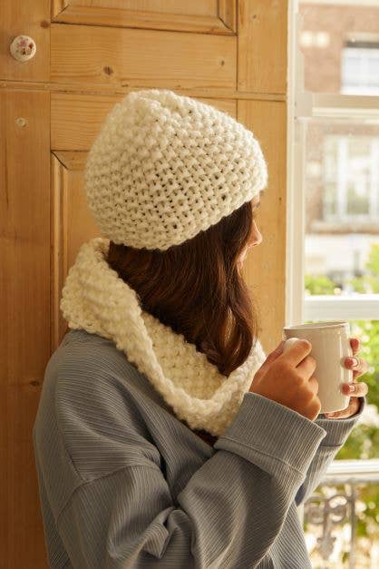 The Cozy Hat & Snood Knitting Kit-TR106KS