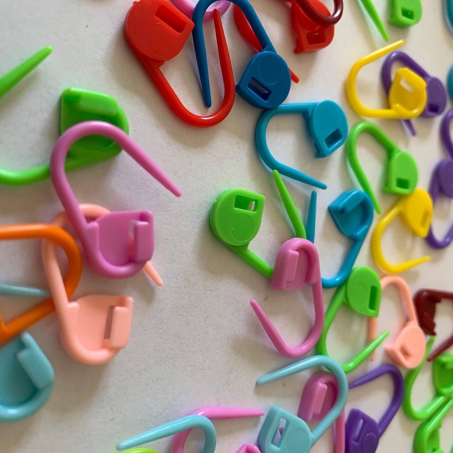 Crochet Knitting Plastic Markers, Plastic Safety Pin, Stitch